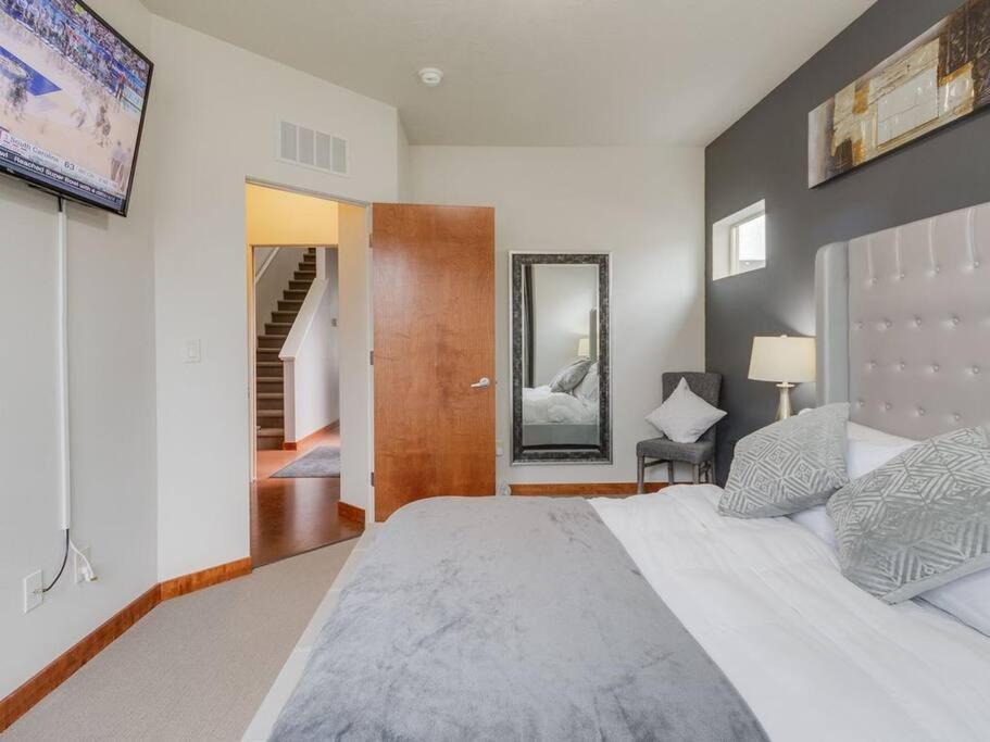 Brand New Downtown Modern 5 Beds, 3 Full Baths Vermont Avenue, Boise Eksteriør billede