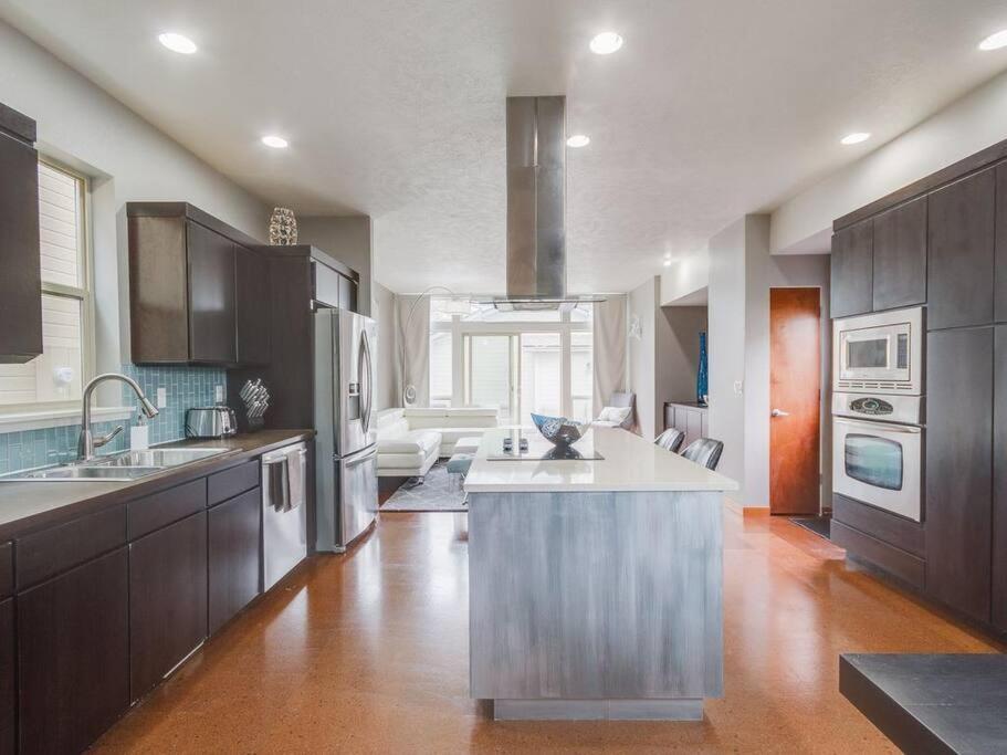 Brand New Downtown Modern 5 Beds, 3 Full Baths Vermont Avenue, Boise Eksteriør billede