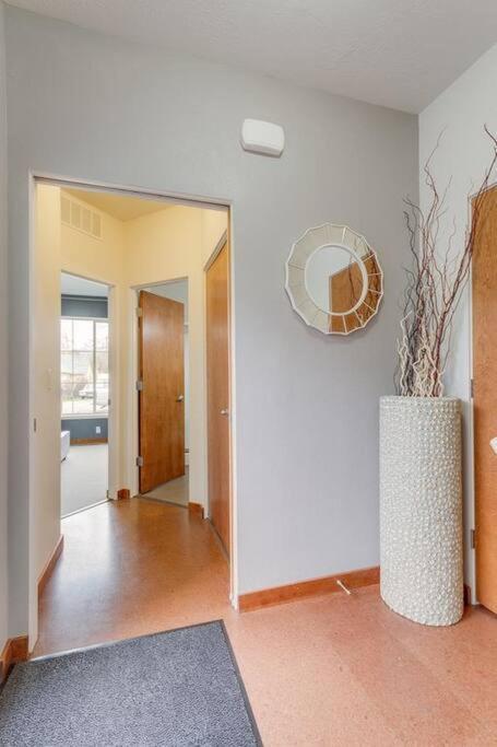 Brand New Downtown Modern 5 Beds, 3 Full Baths Vermont Avenue, Boise Eksteriør billede